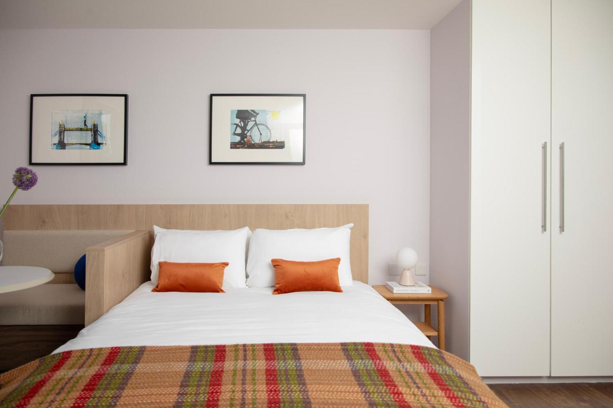 Bob W Tower Hill Residences London Exterior photo